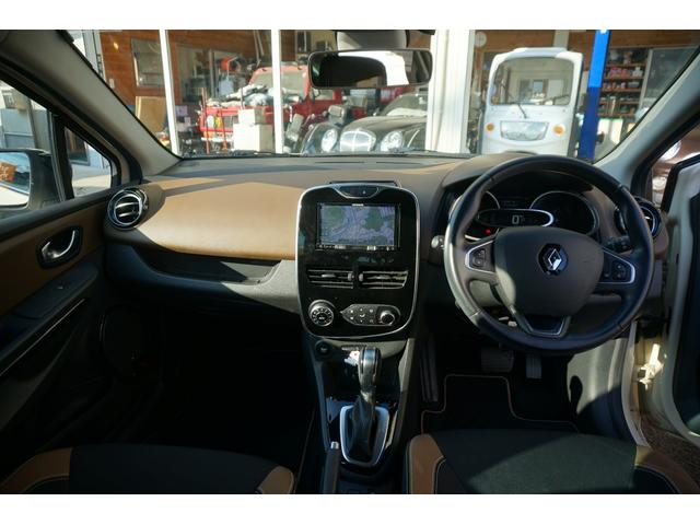 ルーテシア インテンス　禁煙車　メモリーナビ　バックカメラ　ＥＴＣ車載器　フルセグＴＶ　カードキー　スペアキー　ターボ　クリアランスソナー　Ｂｌｕｅｔｏｏｔｈ（10枚目）