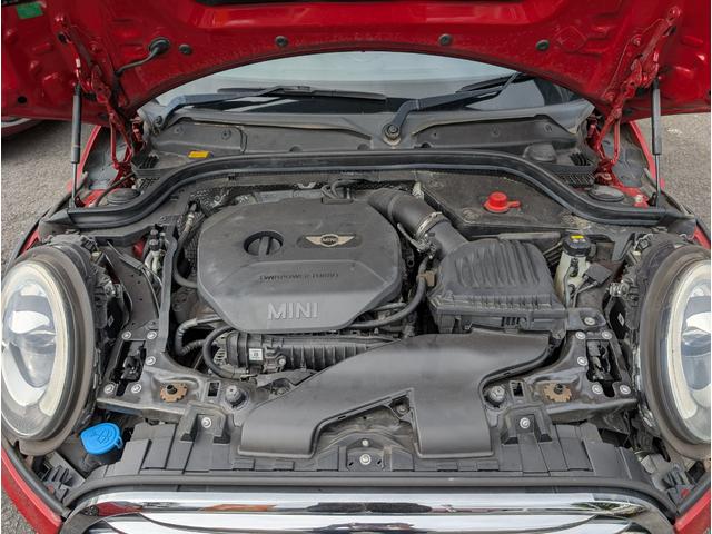 ＭＩＮＩ クーパー　クーパー（５名）　禁煙　ナビ　Ｂｌｕｅｔｏｏｔｈ接続　スマートキー（33枚目）