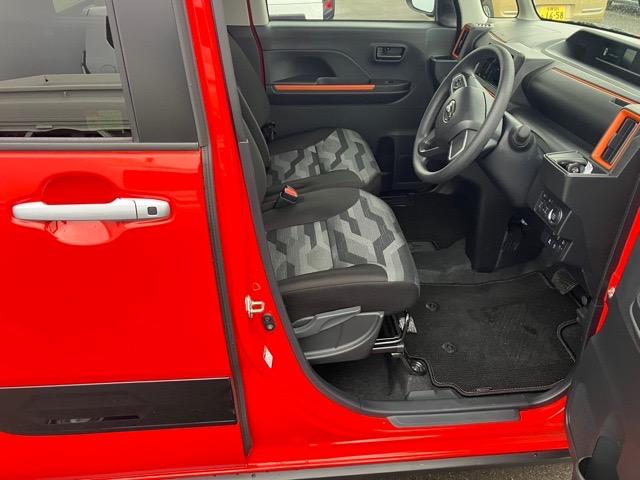 タント ファンクロス　両側電動スライドドア・プッシュボタンスタート・ステアリングスイッチ・オートエアコン・キーフリーシステム・シートヒーター・バックカメラ対応・アルミホイール・パワーウィンドウ（18枚目）