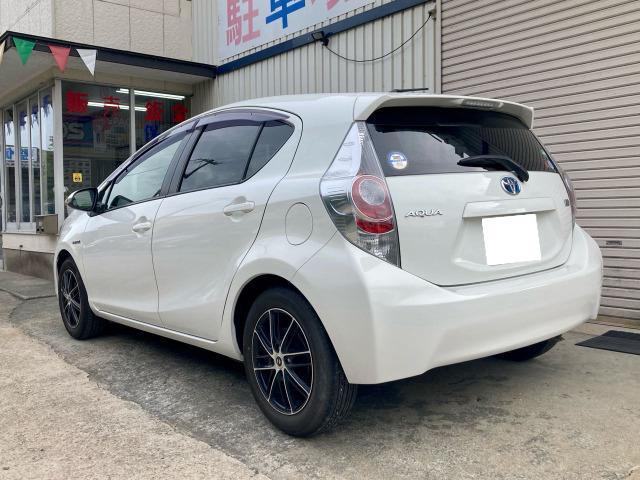 アクア Ｓ　エアコン　パワステ　パワーウィンドウ　ＡＢＳ　運転席エアバッグ　助手席エアバッグ　キーレス　アイドリングストップ　車検令和８年１月まで（30枚目）