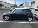 ＭＩＮＩ 　右ハンドル　エアコン　パワステ　パワーウィンドウ　ＡＢＳ　運転席エアバッグ　助手席エアバッグ　盗難防止システム（6枚目）