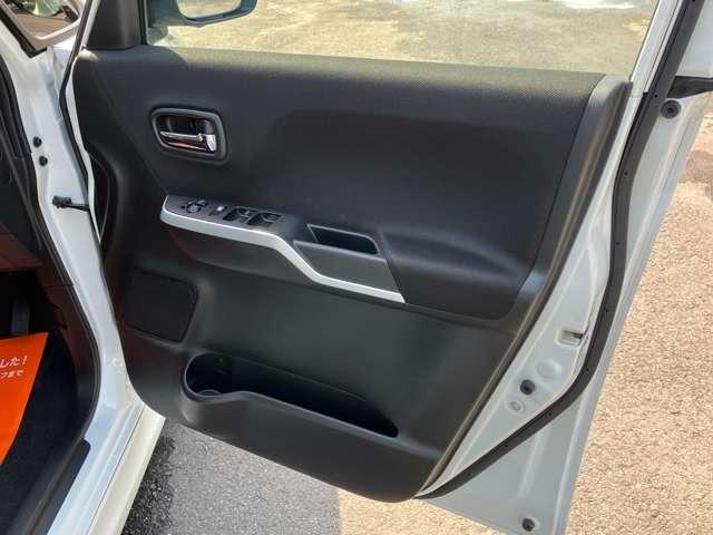 ソリオバンディット ハイブリッドＳＶ　デュアルカメラブレーキサポート装着車　前後ドライブレコーダー　８型ナビ地デジ　全方位カメラ　スマートキー　ＥＴＣ　プッシュスターター　両側電動スライドドア　ＬＥＤヘッドライト（17枚目）