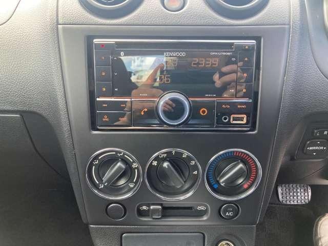 コペン アクティブトップ　電動オープン　Ｂｌｕｅｔｏｏｔｈ　キーレスエントリー　車検２年付　純正アルミホイール　ＡＢＳ　運転席助手席エアバック（3枚目）
