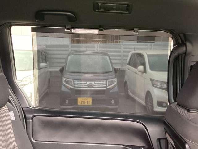 ヴォクシー ＺＳ　ワンオーナー／９型ナビ地デジＴＶ／Ｂｌｕｅｔｏｏｔｈ／バックメラ／ドライブレコーダー／両側電動スライドドア／スマートキー／ＥＴＣ／ＬＥＤヘッドライト／フロントスポイラー／リアアンダーエアロ（17枚目）