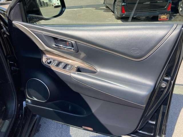 ハリアー エレガンス　純正ナビ地デジＴＶ／Ｂｌｕｅｔｏｏｔｈ／バックカメラ／ＥＴＣ／スマートキー／プッシュスターター／車検２年付／サンルーフ／モデリスタフルエアロ／プレシャス２０インチＡＷ／ＬＥＤヘッドライト（13枚目）