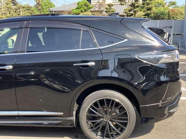 ハリアー エレガンス　純正ナビ地デジＴＶ／Ｂｌｕｅｔｏｏｔｈ／バックカメラ／ＥＴＣ／スマートキー／プッシュスターター／車検２年付／サンルーフ／モデリスタフルエアロ／プレシャス２０インチＡＷ／ＬＥＤヘッドライト（33枚目）
