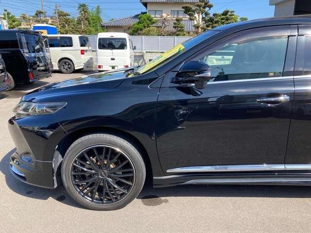 ハリアー エレガンス　純正ナビ地デジＴＶ／Ｂｌｕｅｔｏｏｔｈ／バックカメラ／ＥＴＣ／スマートキー／プッシュスターター／車検２年付／サンルーフ／モデリスタフルエアロ／プレシャス２０インチＡＷ／ＬＥＤヘッドライト（34枚目）