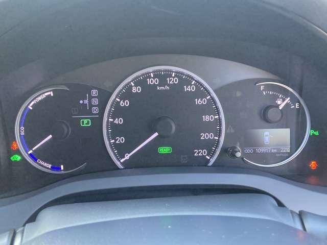 ＣＴ ＣＴ２００ｈ　クリエイティブ　テキスタイルインテリア　純正ナビ地デジＴＶ　バックカメラ　Ｂｌｕｅｔｏｏｔｈ　革シート　スマートキー　ＥＴＣ　プッシュスターター　ＬＥＤヘッドライト　ローダウン　アルミ（14枚目）