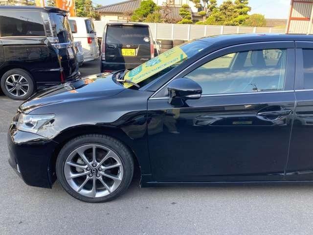 ＣＴ ＣＴ２００ｈ　クリエイティブ　テキスタイルインテリア　純正ナビ地デジＴＶ　バックカメラ　Ｂｌｕｅｔｏｏｔｈ　革シート　スマートキー　ＥＴＣ　プッシュスターター　ＬＥＤヘッドライト　ローダウン　アルミ（34枚目）