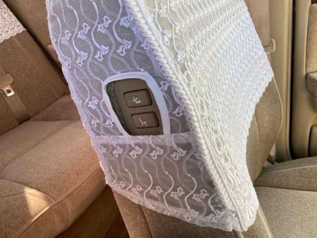 クラウン ロイヤルサルーン　プレミアム　車高調／深リム１９インチＡＷ／フロントスポイラー／キーレスエントリー／ＥＴＣ／クルーズコントロール／ＨＩＤヘッドライト／後期モデル／パール単色カラー（11枚目）