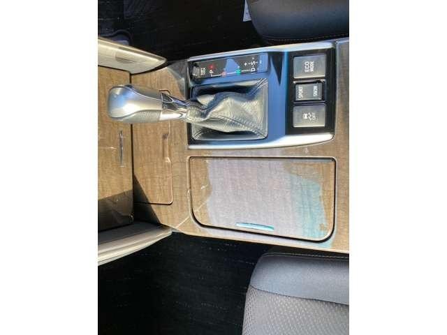 マークX 250G 純正ナビ地デジTV/Bluetooth/バックカメラ/ETC/スマートキー/エアロ/ローダウン/社外19インチAW/HIDヘッドライト(11枚目)