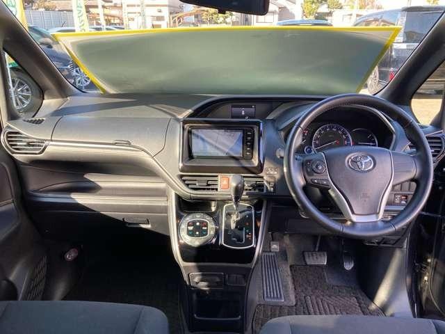 エスクァイア Xi 純正ナビ地デジTV/Bluetooth/車検2年付/バックカメラ/片側パワースライドドア/ETC/スマートキー/プッシュスターター/LEDヘッドライト(2枚目)