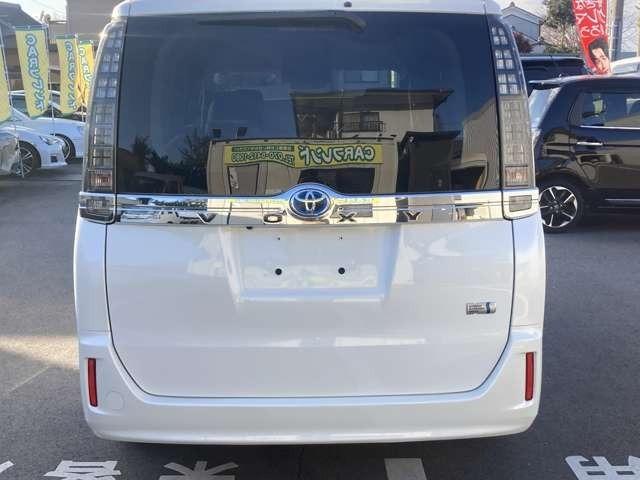 ヴォクシー ハイブリッドV 後席モニター 純正ナビ地デジTV バックカメラ Bluetooth 両側電動スライドドア スマートキー ETC プッシュスターター LEDヘッドライト 車検2年付(35枚目)