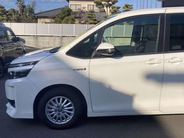 ヴォクシー ハイブリッドV 後席モニター 純正ナビ地デジTV バックカメラ Bluetooth 両側電動スライドドア スマートキー ETC プッシュスターター LEDヘッドライト 車検2年付(38枚目)