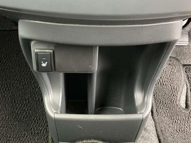 ハスラー Ｇ　ナビ地デジＴＶ　スマートキー　プッシュスターター　シートヒーター　ＬＥＤヘッドライト　車検２年付　衝突軽減ブレーキ　アイドリングストップ　横滑り防止装置（8枚目）