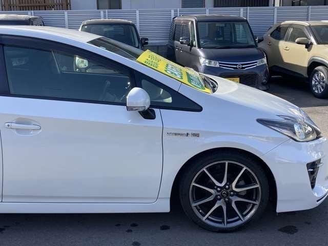 プリウス Sツーリングセレクション・G’s 純正ナビ地デジTV/Bluetooth/バックカメラ/デジタルインナーミラー/ETC/スマートキー/プッシュスターター/クルーズコントロール/HIDヘッドライト/専用パーツ(28枚目)