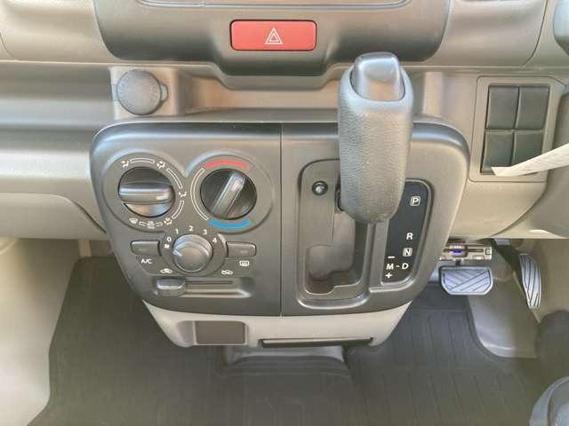 エブリイ ＰＡリミテッド　車検２年付　５ＡＧＳ車　ＥＴＣ　レーダーブレーキサポート　横滑り防止装置　ハイルーフ　ＣＤ／ＵＳＢ／新品スピーカー　キーレスエントリー（4枚目）