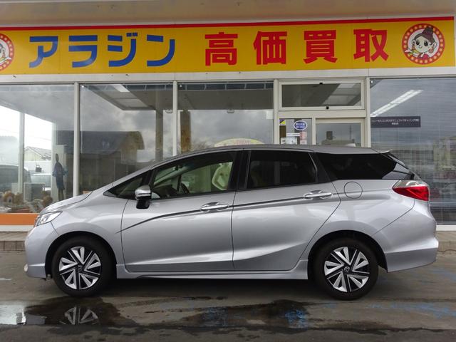 シャトル Ｇ　社外ナビ　バックカメラ　ＥＴＣ　ドラレコ　シティブレーキシステム　純正アルミホイール（3枚目）
