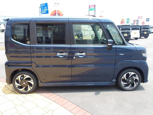 スペーシアカスタム ハイブリッドＸＳ　届出済未使用車・スマートキー・両側パワスラ・ハンドルヒーター・シートヒーター・リアサーキュレーター・ＬＥＤヘッドライト・純正アルミホイール・オットマン（9枚目）