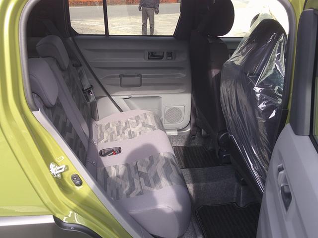 タフト X 届出済み未使用車 スマートキー バックカメラ LEDヘッドライト フロアマット スマートアシスト パノラマルーフ(2枚目)