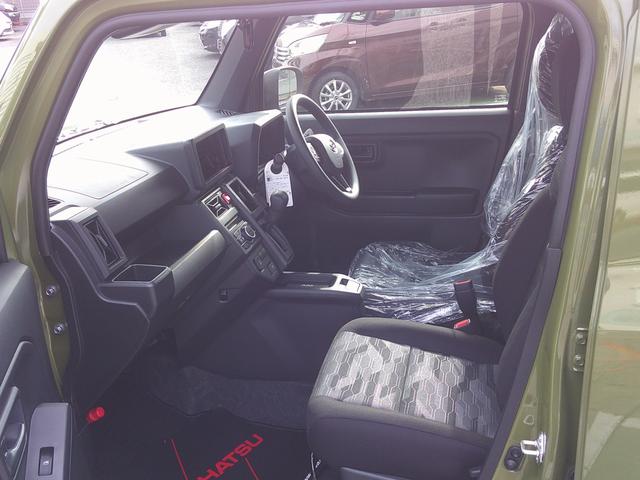 タフト X 届出済み未使用車 スマートキー バックカメラ LEDヘッドライト フロアマット スマートアシスト パノラマルーフ(12枚目)