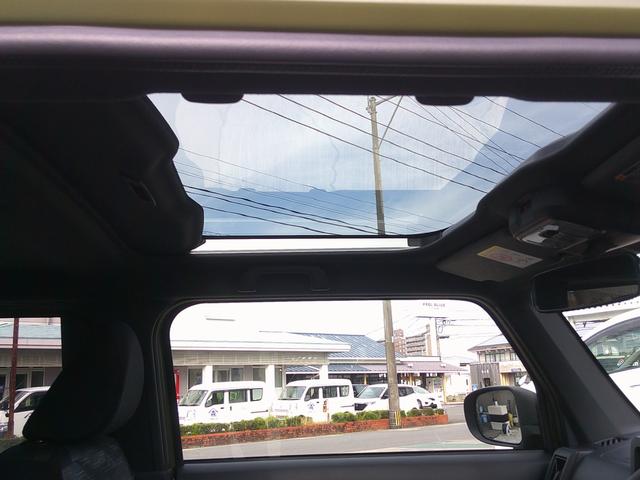 タフト X 届出済み未使用車 スマートキー バックカメラ LEDヘッドライト フロアマット スマートアシスト パノラマルーフ(18枚目)