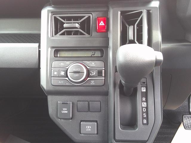 タフト X 届出済み未使用車 スマートキー バックカメラ LEDヘッドライト フロアマット スマートアシスト パノラマルーフ(19枚目)