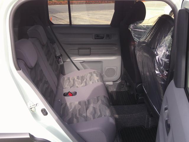 タフト G 届出済み未使用車 ホワイトパック スマートアシスト スマートキー シートヒーター LEDヘッドライト パノラマルーフ バックカメラ ルーフレール フロアマット(13枚目)