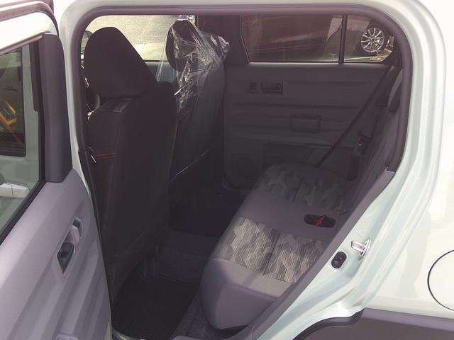 タフト G 届出済み未使用車 ホワイトパック スマートアシスト スマートキー シートヒーター LEDヘッドライト パノラマルーフ バックカメラ ルーフレール フロアマット(14枚目)