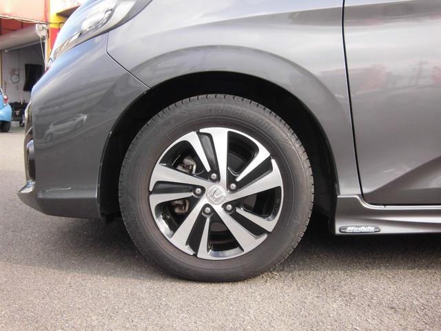 フリード Ｇ・ホンダセンシング　社外ナビ　バックカメラ　ＥＴＣ　クルーズコントロール　両側パワスラ　純正アルミホイール　ハーフレザーシート　ＬＥＤヘッドライト（28枚目）