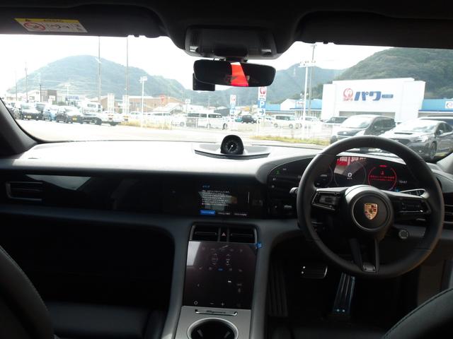 タイカン タイカン パフォーマンスバッテリープラス スポーツクロノパッケージ BOSEサウンド 全方位カメラ 黒レザーシート ベンチレーター 前後ドラレコ 20インチAW マトリクスLED 5人乗り ソフトクローズドア(2枚目)