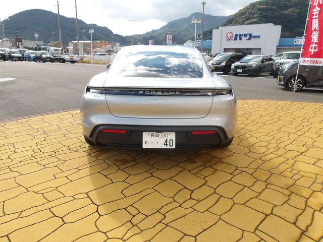 タイカン タイカン パフォーマンスバッテリープラス スポーツクロノパッケージ BOSEサウンド 全方位カメラ 黒レザーシート ベンチレーター 前後ドラレコ 20インチAW マトリクスLED 5人乗り ソフトクローズドア(10枚目)