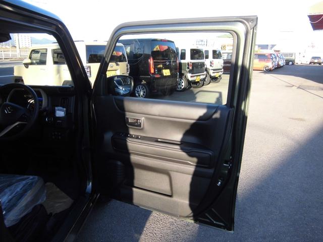 ハスラー ハイブリッドＧ　届出済み未使用車　スマートキー　シートヒーター　スズキセーフティ　ＬＥＤヘッドライト（9枚目）