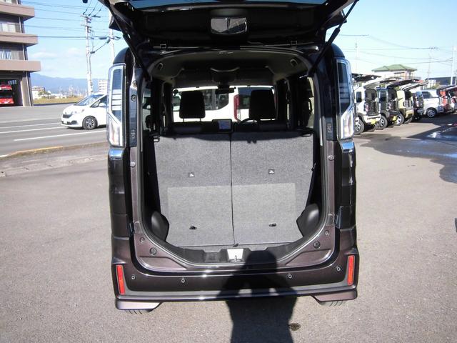 スペーシアカスタム ハイブリッドＸＳターボ　社外９インチナビ　ＥＴＣ　純正アルミホイール　サーキュレーター　両側パワスラ　シートヒーター　デュアルセンターブレーキサポート　衝突被害軽減ブレーキ（3枚目）