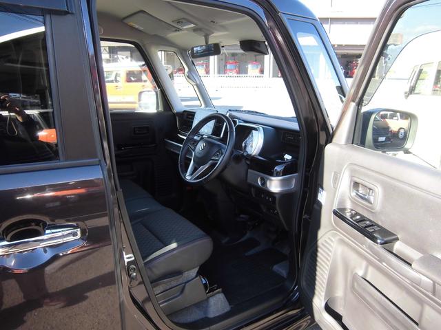 スペーシアカスタム ハイブリッドＸＳターボ　社外９インチナビ　ＥＴＣ　純正アルミホイール　サーキュレーター　両側パワスラ　シートヒーター　デュアルセンターブレーキサポート　衝突被害軽減ブレーキ（12枚目）