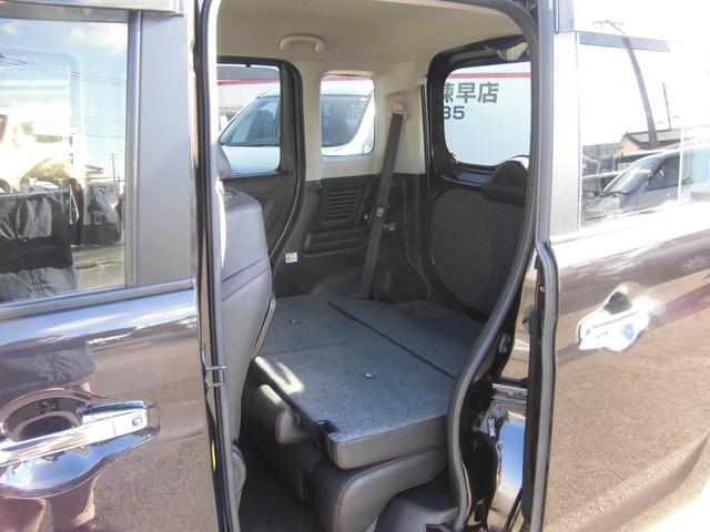 スペーシアカスタム ハイブリッドＸＳターボ　社外９インチナビ　ＥＴＣ　純正アルミホイール　サーキュレーター　両側パワスラ　シートヒーター　デュアルセンターブレーキサポート　衝突被害軽減ブレーキ（18枚目）