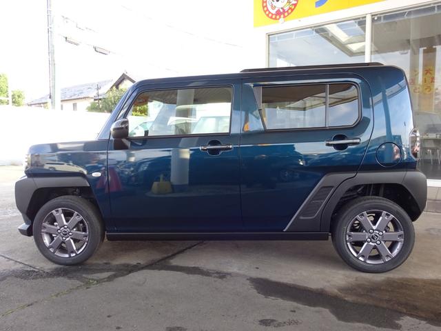 タフト Ｇ　ダーククロムベンチャー　届出済み未使用車　シートヒーター　ＬＥＤヘッドライト　バックカメラ　パノラマルーフ　ルーフレール　フロアマット　純正アルミホイール　スマートキー　スマートアシスト（9枚目）