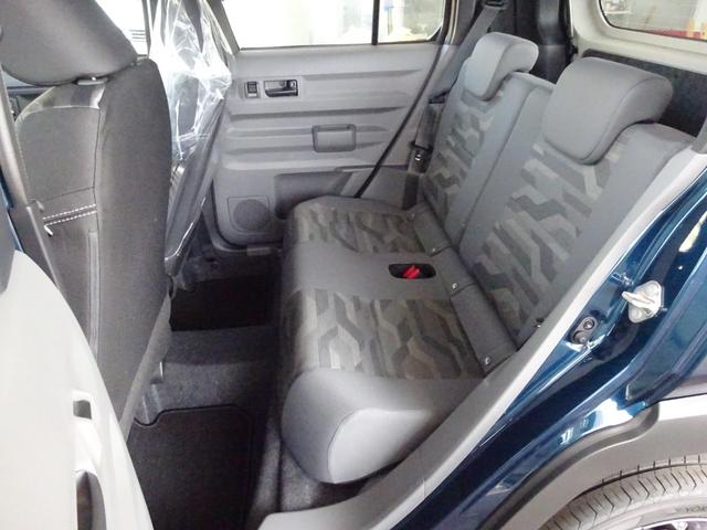 タフト Ｇ　ダーククロムベンチャー　届出済み未使用車　シートヒーター　ＬＥＤヘッドライト　バックカメラ　パノラマルーフ　ルーフレール　フロアマット　純正アルミホイール　スマートキー　スマートアシスト（21枚目）