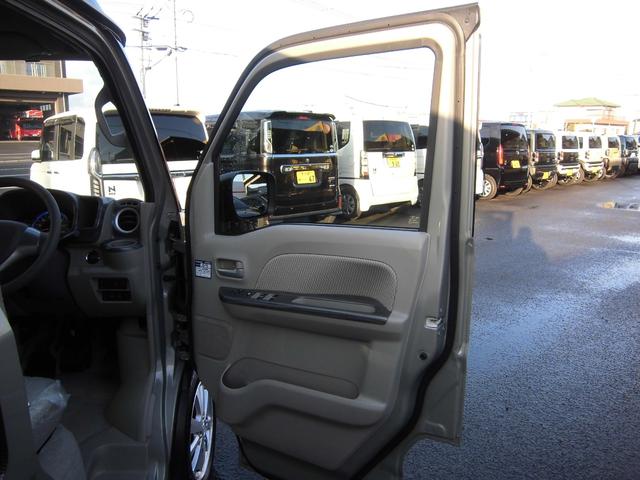 エブリイワゴン PZターボ 法人ワンオーナー インタークーラーターボ ETC バックカメラ シートヒーター 衝突被害軽減ブレーキ パワスラ 純正アルミ スマートキー プッシュスタート(9枚目)