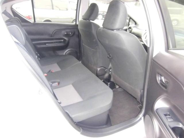 アクア Ｓスタイルブラック　純正ナビ　ワンセグ　パノラミックビューモニター　オートハイビーム　トヨタセーフティセンス　ドライブレコーダー前後　ＥＴＣ（2枚目）