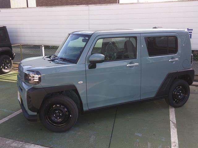 タフト Ｘ　届出済み未使用車　スマートキー　バックカメラ　ＬＥＤヘッドライト　フロアマット　スマートアシスト　パノラマルーフ（2枚目）