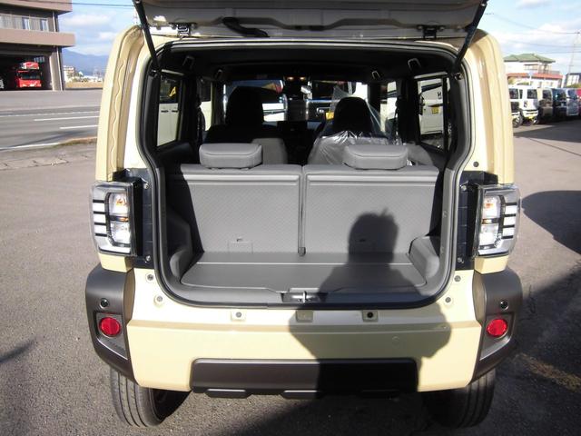 タフト Ｘ　届出済み未使用車　スマートキー　バックカメラ　ＬＥＤヘッドライト　フロアマット　スマートアシスト　パノラマルーフ（11枚目）