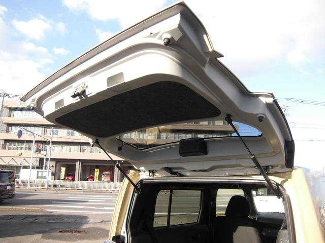 タフト Ｘ　届出済み未使用車　スマートキー　バックカメラ　ＬＥＤヘッドライト　フロアマット　スマートアシスト　パノラマルーフ（16枚目）