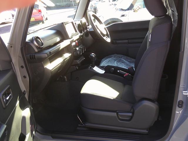 ジムニー ＸＣ　届出済み未使用車　スマートキー×２　シートヒーター　純正アルミ　ＬＥＤヘッドライト　スズキセーフティ（11枚目）