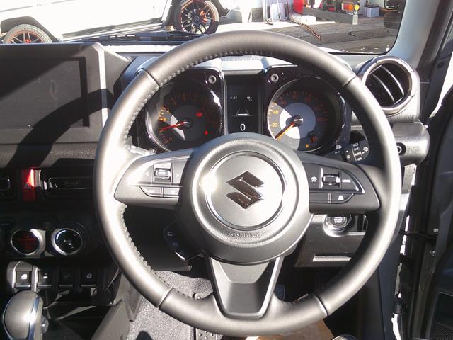 ジムニー ＸＣ　届出済み未使用車　スマートキー×２　シートヒーター　純正アルミ　ＬＥＤヘッドライト　スズキセーフティ（21枚目）