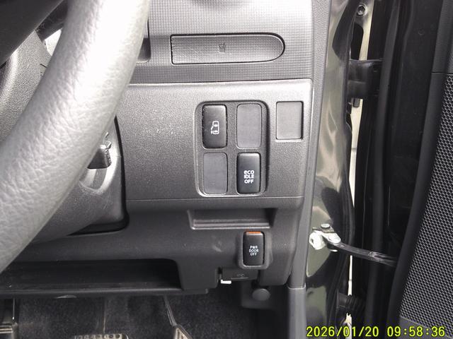 タント カスタムＸ　ワンオーナー　スマートキー　パワースライドドア　純正ナビ　ＴＶ　バックカメラ　純正アルミ　ＨＩＤ（5枚目）