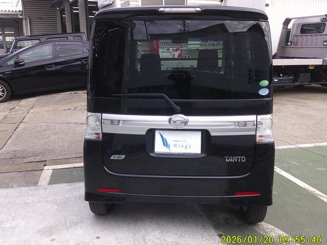 タント カスタムＸ　ワンオーナー　スマートキー　パワースライドドア　純正ナビ　ＴＶ　バックカメラ　純正アルミ　ＨＩＤ（8枚目）