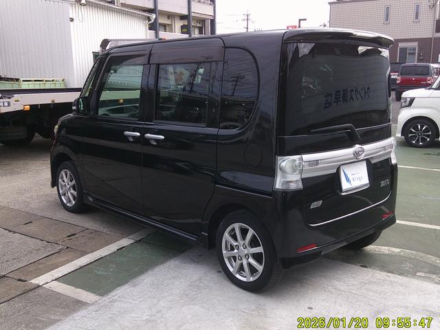 タント カスタムＸ　ワンオーナー　スマートキー　パワースライドドア　純正ナビ　ＴＶ　バックカメラ　純正アルミ　ＨＩＤ（11枚目）