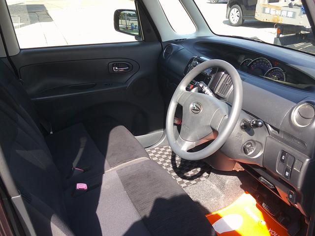 タント カスタムＸスペシャル　スマートキー　パワースライドドア　純正アルミ　ＨＩＤ　フォグライト　ＣＤ　アイドリングストップ（5枚目）