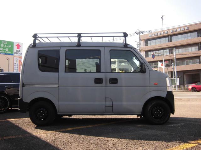 エブリイ ジョイン 全塗装 4WD 5MT 社外ナビ ETC ルーフキャリア ベッドキット(4枚目)